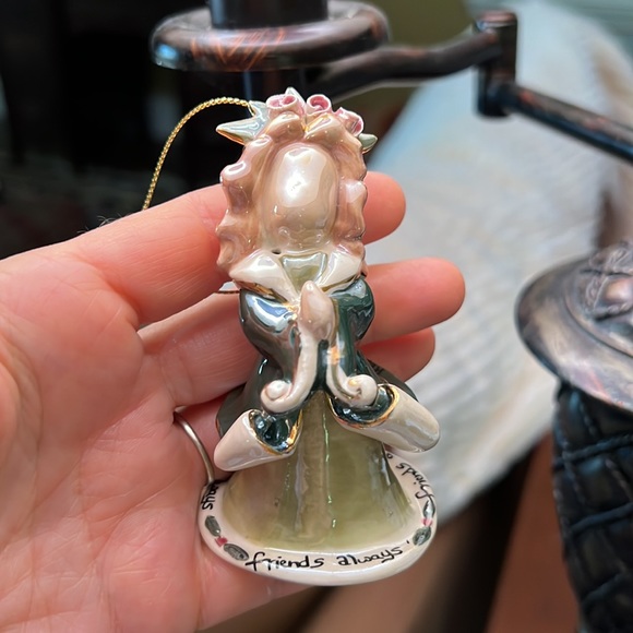 Blue Sky Angel Friends Forever Ceramic sits or hangs as an ornament - Picture 8 of 11